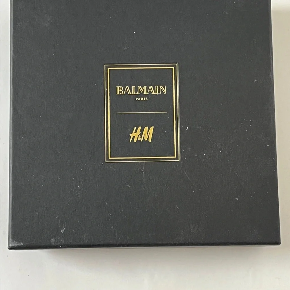 Balmain By H&M Chandelier clip on Earrings Crystal Embellishments new inbox - Picture 3 of 7